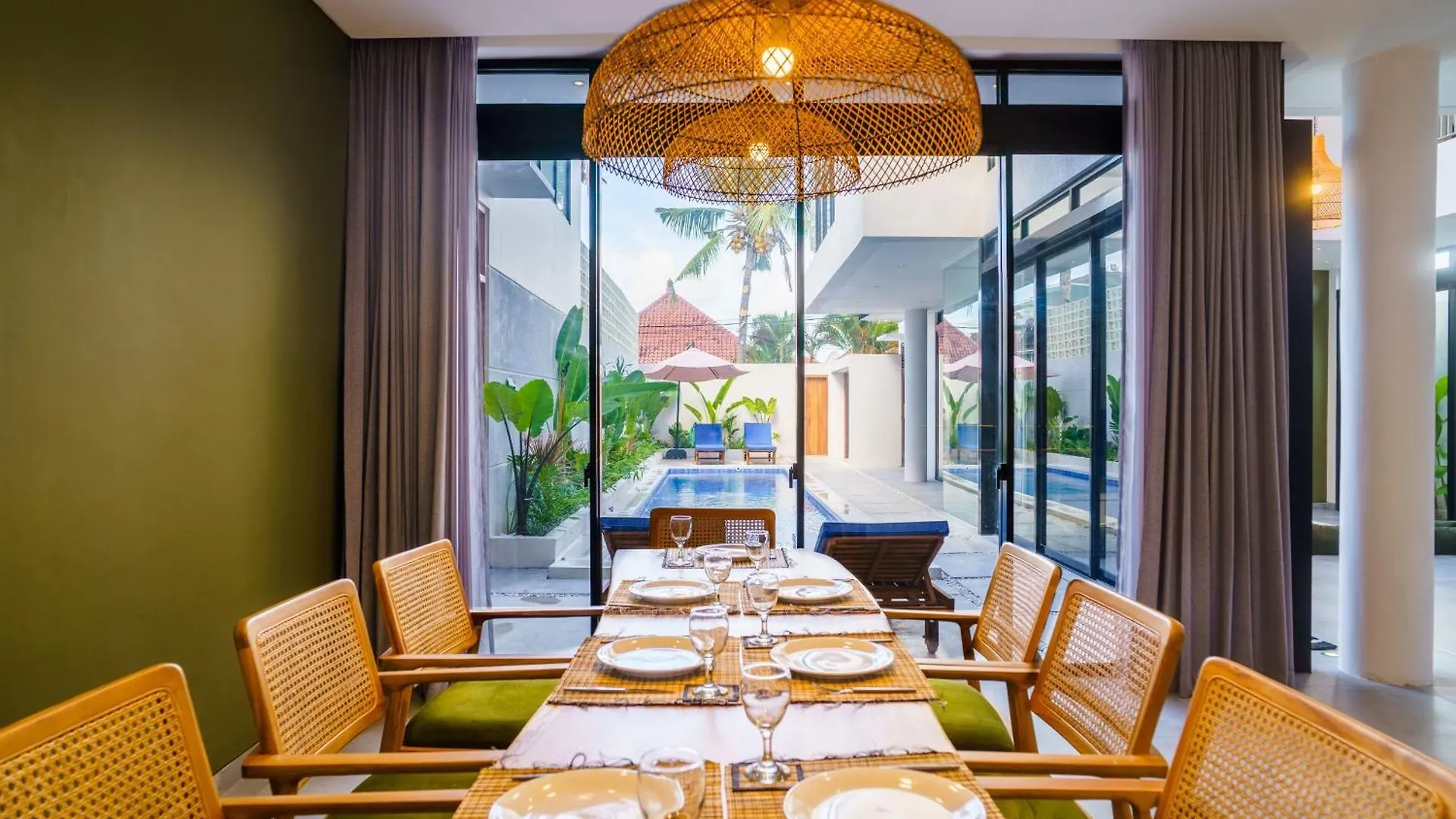 New 3 Bedroom Villa With Rooftop Central Seminyak Indonesia