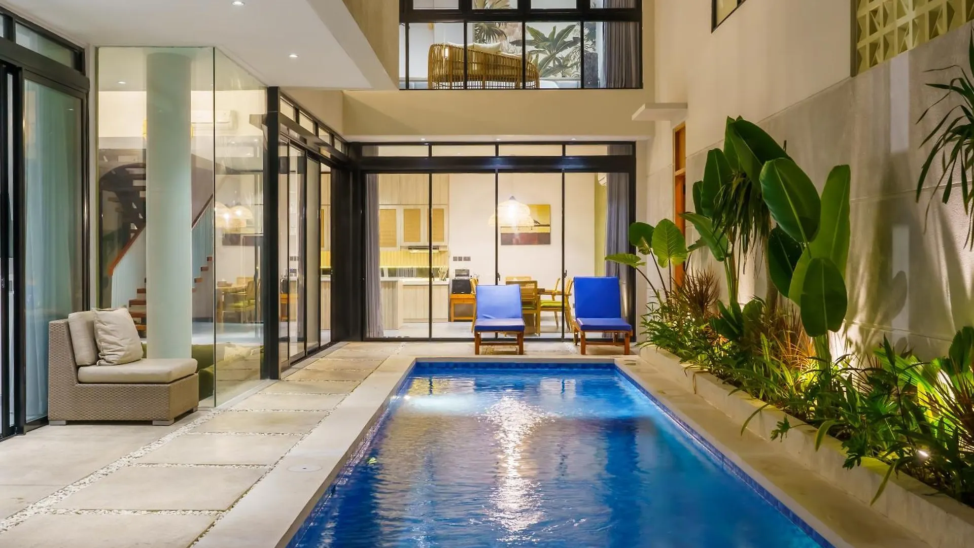 New 3 Bedroom Villa With Rooftop Central Seminyak Seminyak (Bali)
